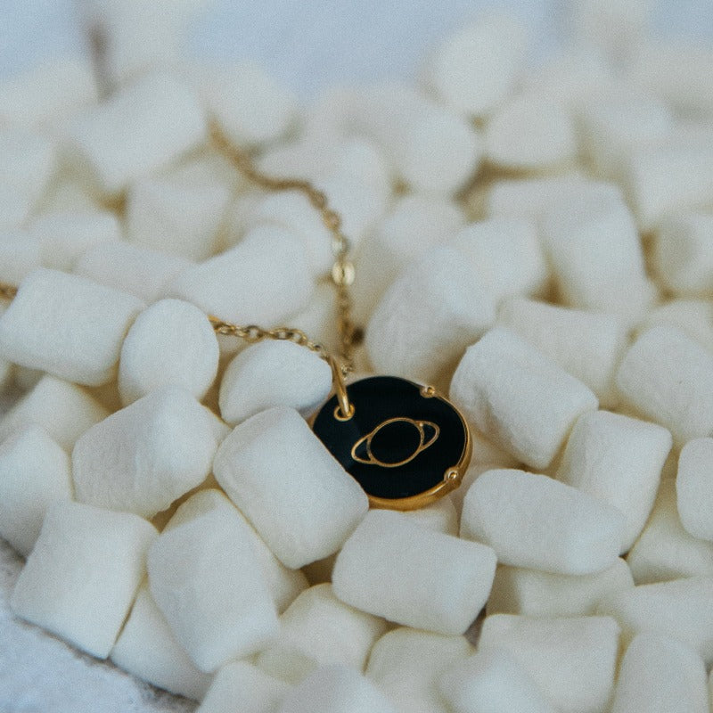 "In the moment" Necklace